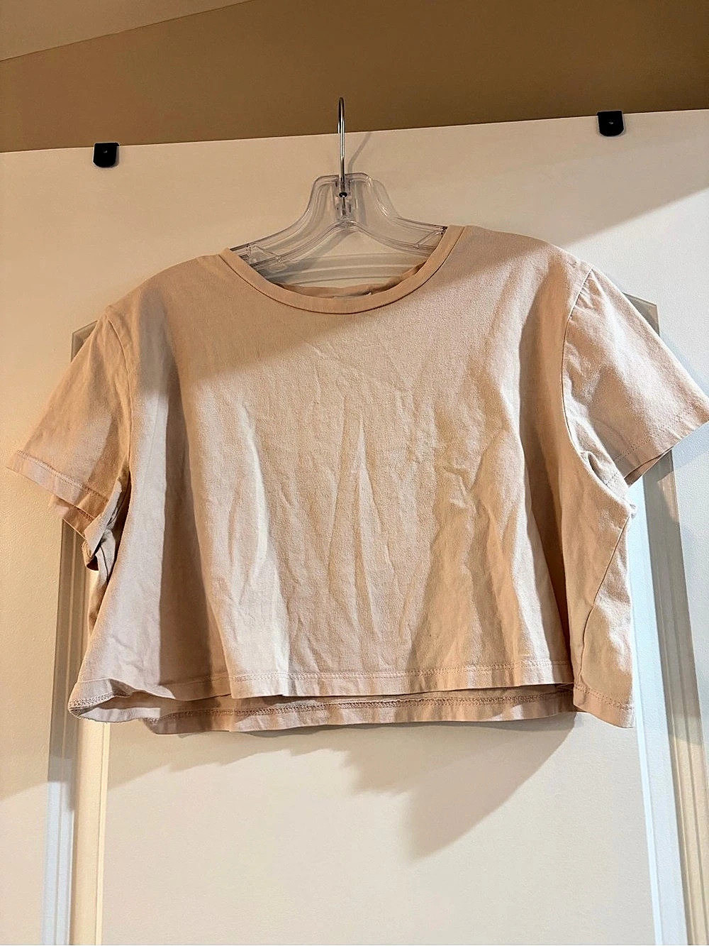 Princess Polly Cropped Short Sleeve Top in Nude Size Medium